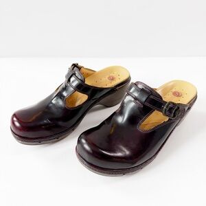 VTG Clark’s Woman Maroon Burgundy Leather Slip-On Chunky Babydoll Clogs US8.5